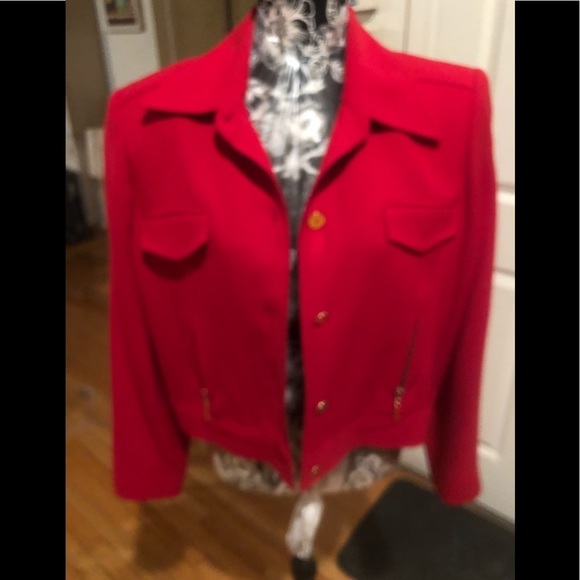 Ellen Tracy  size 14 vintage red jacket gold buttons and banded hem - Picture 2 of 11